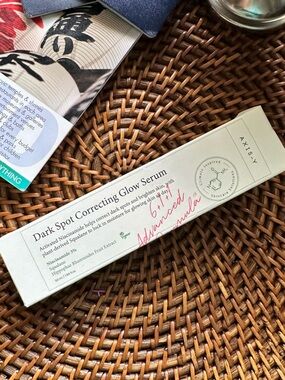AXIS-Y Dark Spot Correcting Glow Serum Korean Skincare New in Box